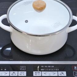 Nồi tráng men nắp kính Pearl Metal Curry Chef Ø20cm- Trắng_8