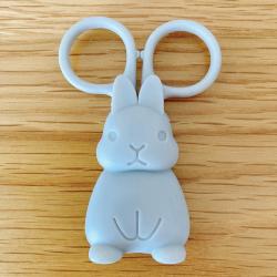 Kéo cắt giấy thủ công cho bé USAGI có nam châm_9