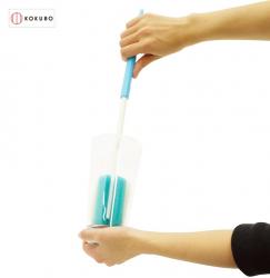 Dụng cụ cọ rửa bình nước cán dài Kokubo - Màu xanh/blue_2