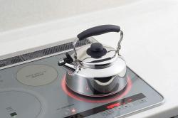 Ấm đun nước bếp từ Yoshikawa Kettle 2.6L - Có còi báo sôi_5