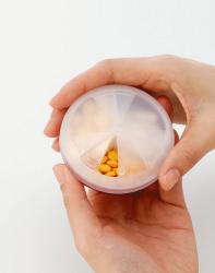 Hộp đựng thuốc viên Marukin (Violet)_6