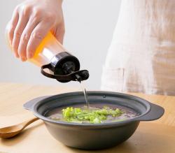 Chai đựng nước sốt Inomata Enough 250ml (S) - Nắp Nâu_4