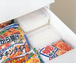 Hộp đựng thực phẩm Inomata MW-2 (0.8L)_4