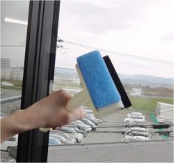 Bàn chải chà cửa kính, tường gạch men nhà tắm Kokubo_3