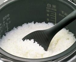 Muôi cơm chống dính Sanada Black 22cm_3