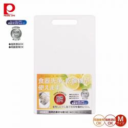 Thớt nhựa kháng khuẩn phủ ion bạc Ag+ Pearl Metal - Size M (dày 13mm)_A