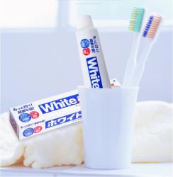 Kem đánh răng trắng sáng White & White_2