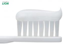 Kem đánh răng trắng sáng White & White_6