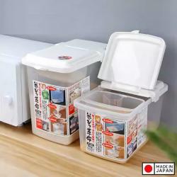 Thùng gạo có bánh xe, kèm cốc đong Inomata 5kg_7