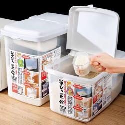 Thùng gạo có bánh xe, kèm cốc đong Inomata 5kg_6